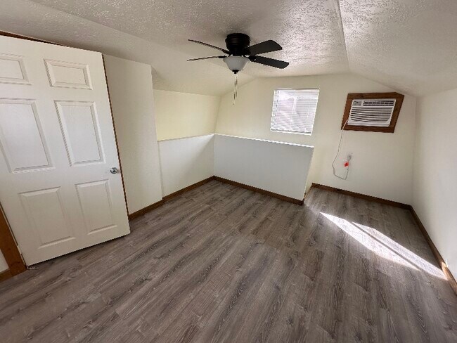 Foto del edificio - 10004 Wrangler Wy