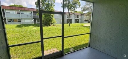 Building Photo - 7321 NW 85th St