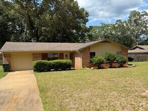 Building Photo - 505 Antler Dr