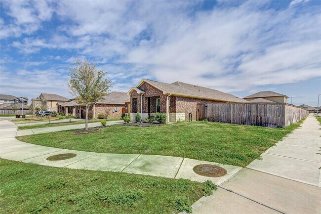 Building Photo - 6602 River Cherwell Ct