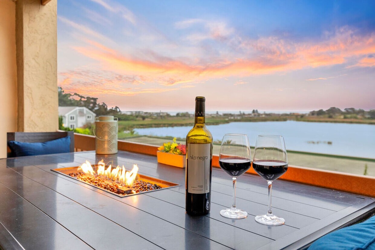 Foto principal - Lagoon Condo near Carlsbad Village