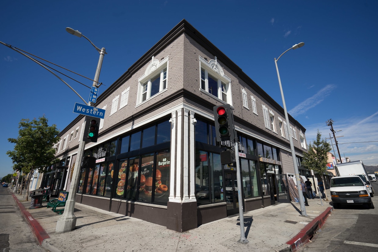 5001 Melrose Ave, Los Angeles, CA 90038 Apartments in Los Angeles, CA