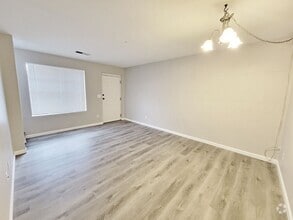 Building Photo - 6315 St Nicholas Cir