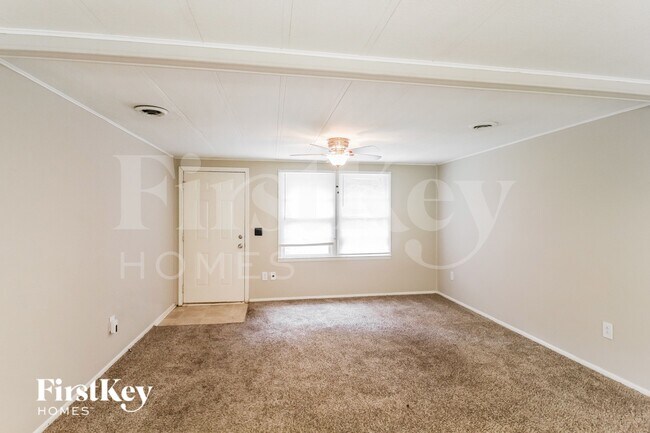 Foto del edificio - 1052 Adrian Cir SW