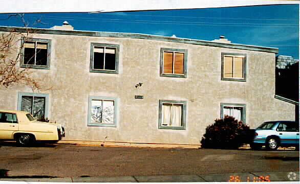 Building Photo - Sierra Sunrise