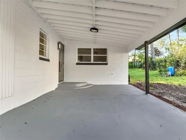 Building Photo - 7043 Carlene Dr
