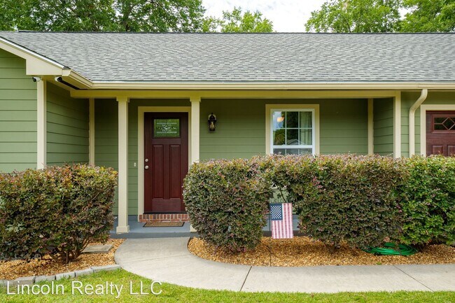 Building Photo - 3 br, 2 bath House - 4404 Mayfield Lane*