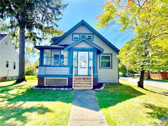 Building Photo - 4315 Forestwood Dr