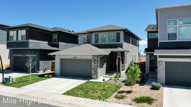 Foto del edificio - 4 br, 3.5 bath House - 6896 Canosa St