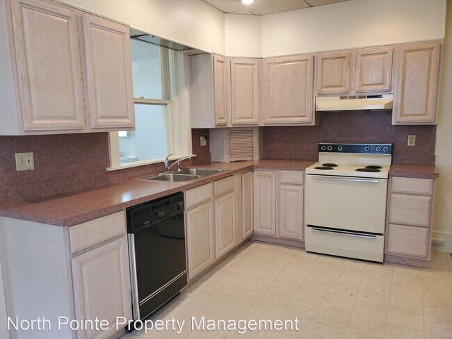 Building Photo - 4 br, 1.5 bath House - 9 Blue Rock Rd.