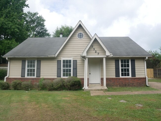 Photo - 7327 Eastover Cove House