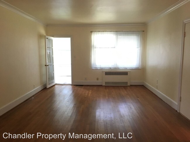 Building Photo - 7700 N Shirland Ave