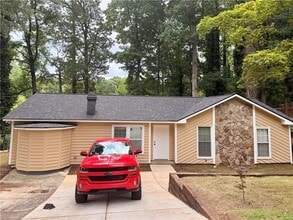 Building Photo - 1540 Spender Dr