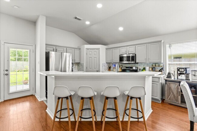 Building Photo - 5206 Chasewood Dr