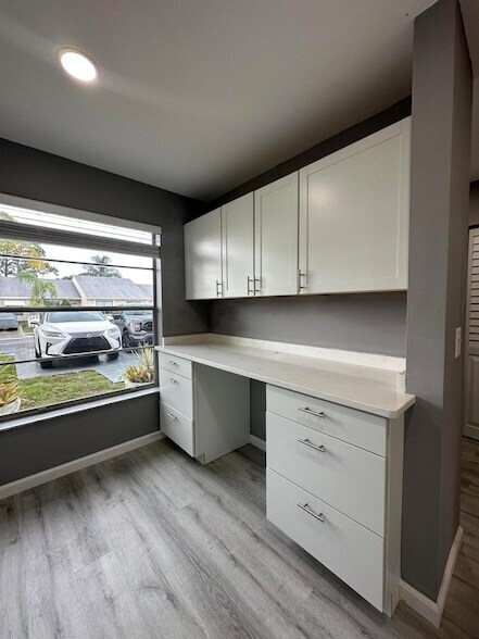 Building Photo - 139 Deerfield Ct