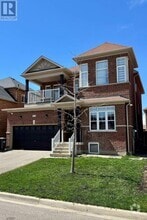 Building Photo - 6 Hybrid St