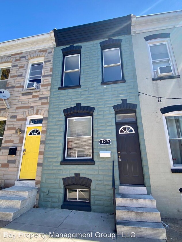 Primary Photo - 2 br, 1.5 bath House - 129 N Curley St