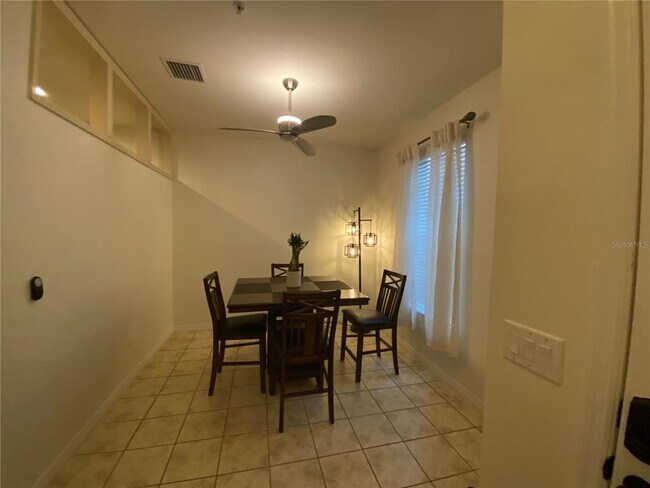Foto del edificio - 1181 Grantham Dr