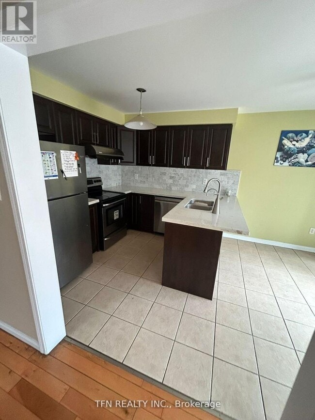 Building Photo - 117 Rouge River Dr