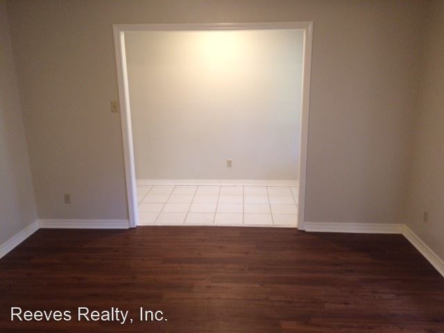 Building Photo - 3011 Azalea Trace Dr N
