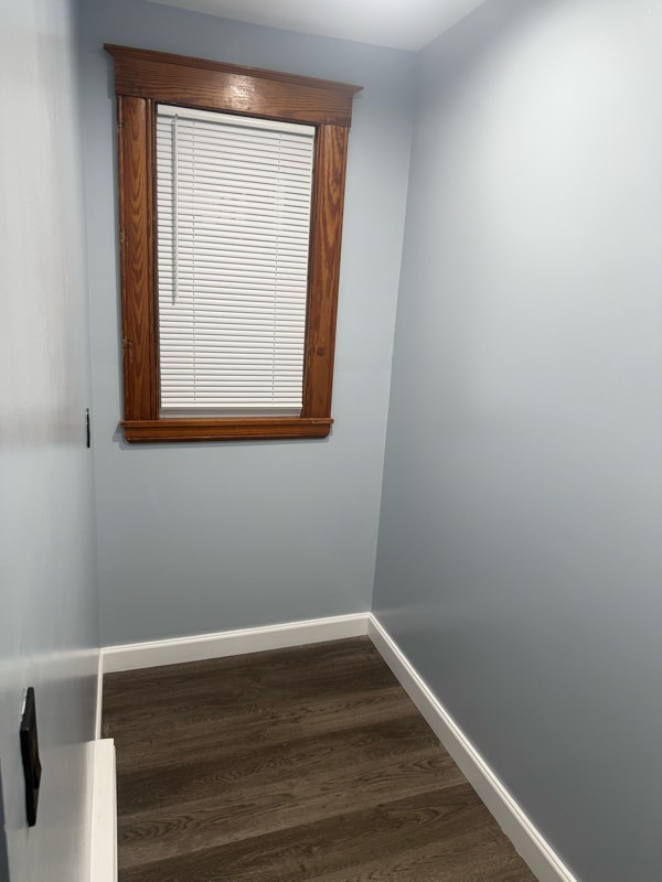 Foto del edificio - 300 Burritt St