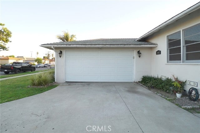 Building Photo - 13917 Wilkie Ave