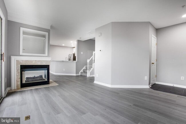 Building Photo - 12765 Fair Crest Ct