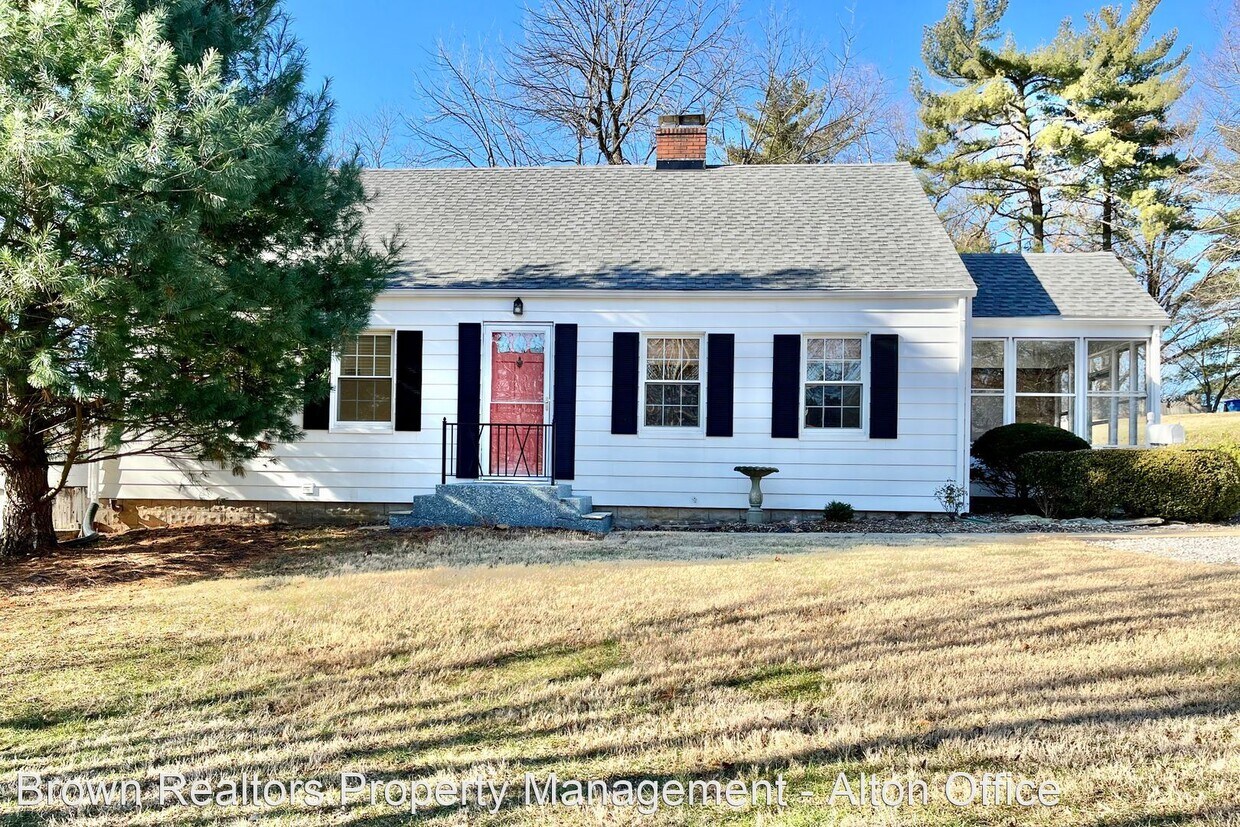 2 br, 1 bath House 641 Rozier House Rental in Alton, IL