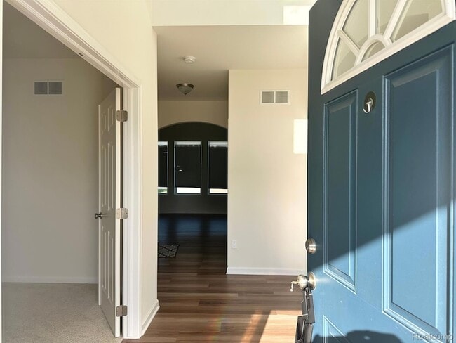 Photo - 50859 Steed Dr House