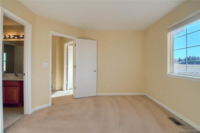 Building Photo - 2999 E 135th Pl