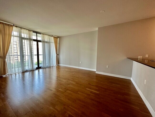 Foto del edificio - 1235 S Prairie Ave