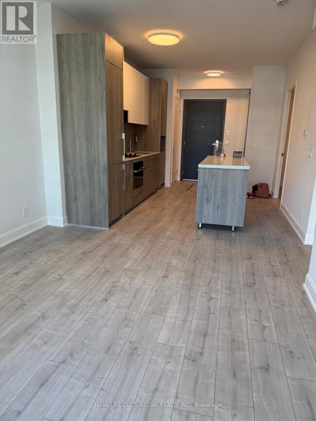 Building Photo - 38 Water Walk Dr