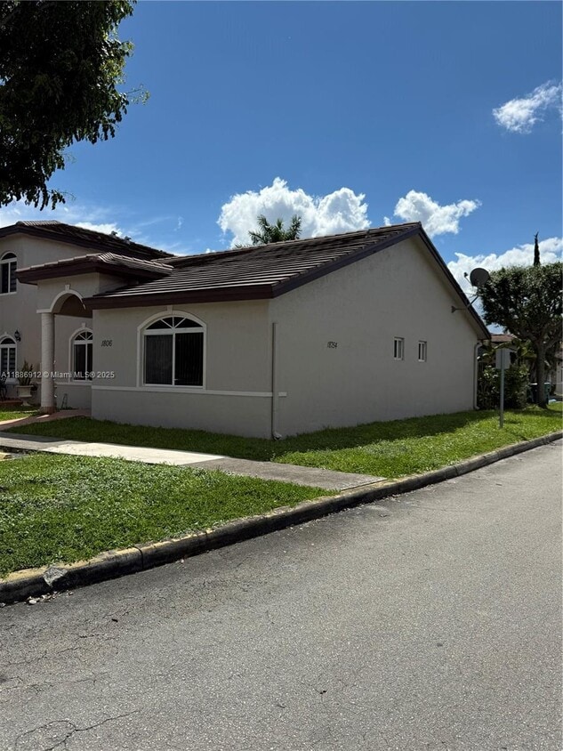 Foto del edificio - 18754 NW 84th Ave