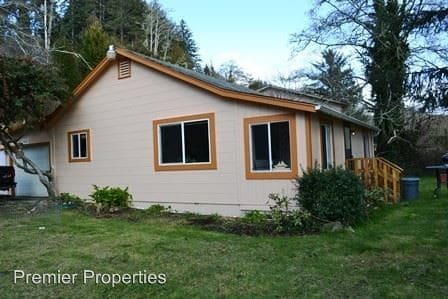 Building Photo - 99270 Winchuck River Rd