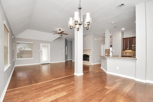 Building Photo - 17311 Elverson Oaks Dr