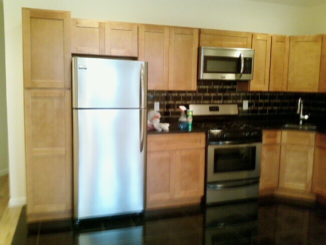 Foto del edificio - 2121 43rd St
