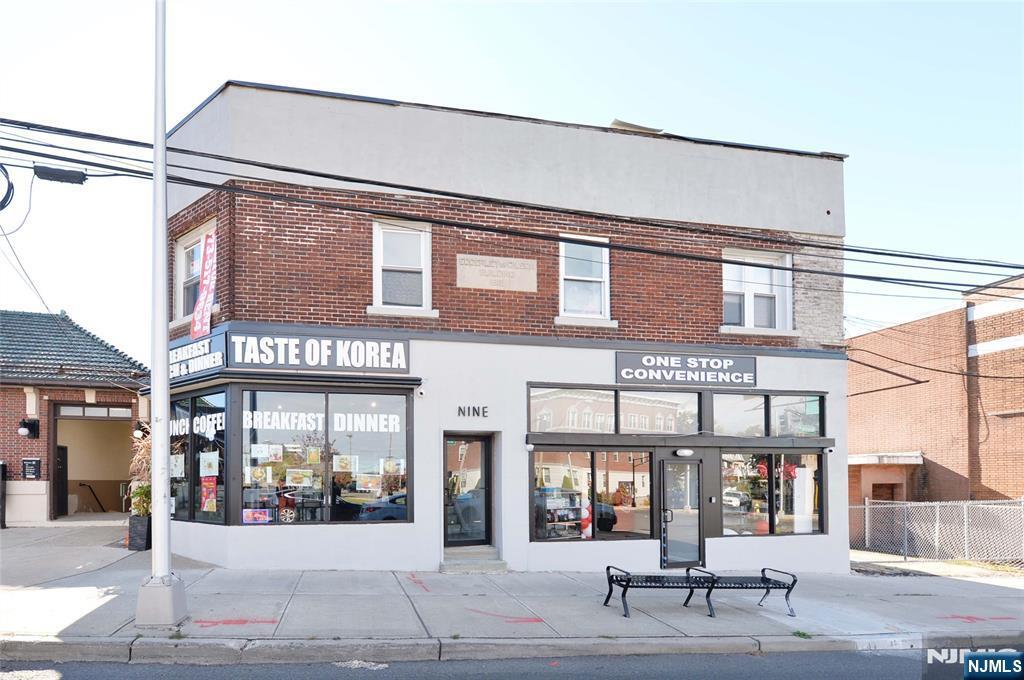 Primary Photo - 7 Watsessing Ave