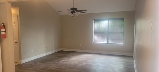Building Photo - 57366 Maple Ave