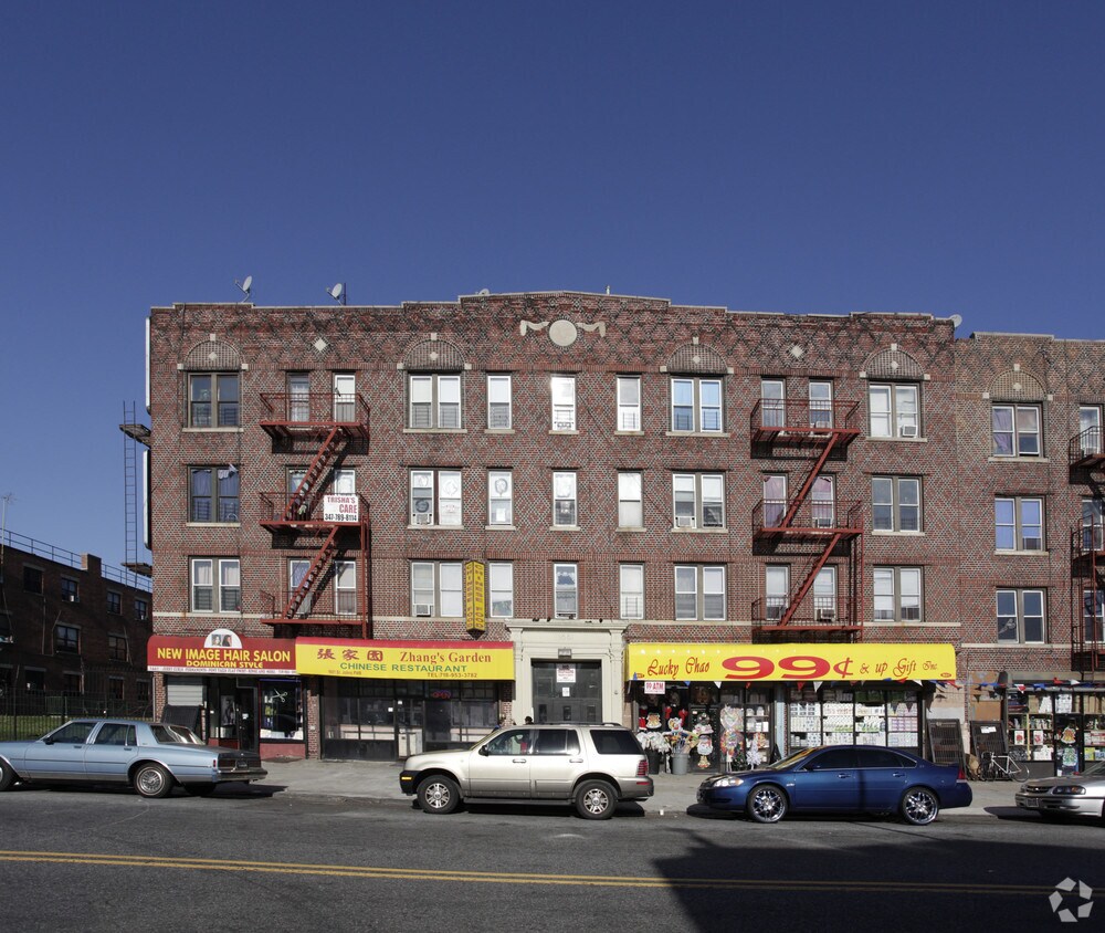 Primary Photo - 1661 Saint Johns Pl