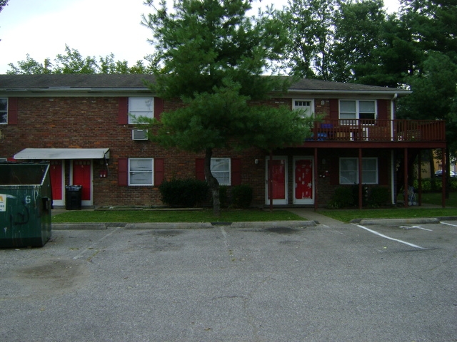 Foto del edificio - 307-309 N Marshall Ave