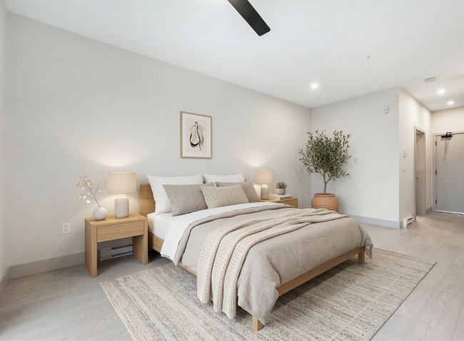 Building Photo - 45547-45547 Knight Rd