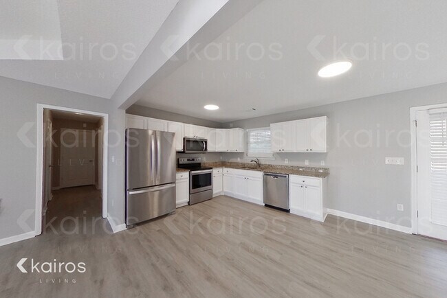 Foto del edificio - 334 Amanda Dr