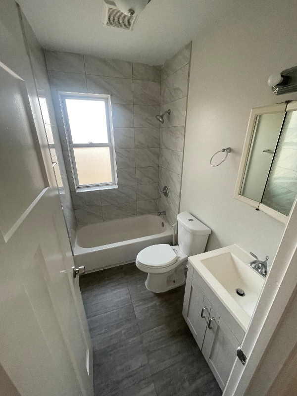 Foto del edificio - 45 E 74th St