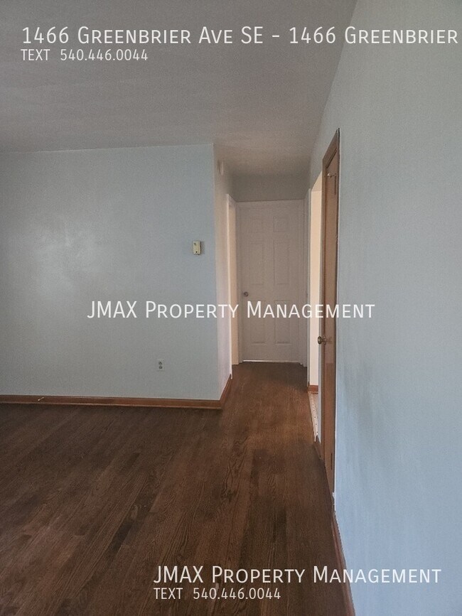 Foto del edificio - 1466 Greenbrier Ave SE