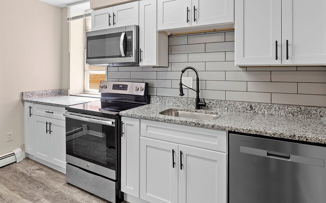 Cocina renovada - St. James of Eden Park