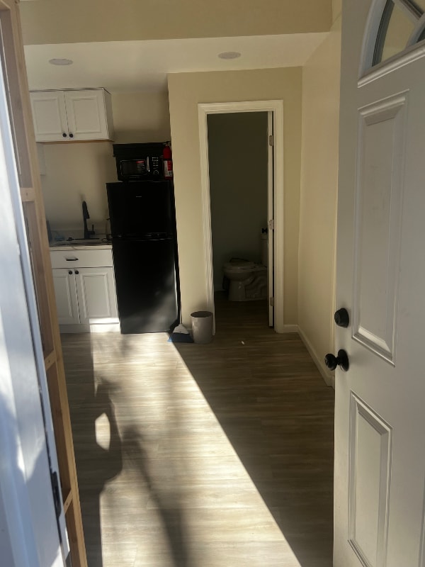 Building Photo - 1963 Lewis Ave