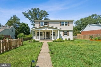 Building Photo - 2013 Maynard Dr