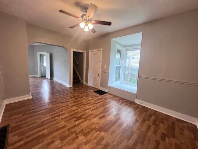 Foto del edificio - Wonderful and Spacious Three Bedroom Home Minutes from Downtown Grand Rapids!!