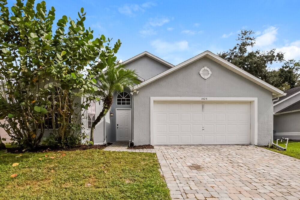 Foto principal - 1025 Henson Ct