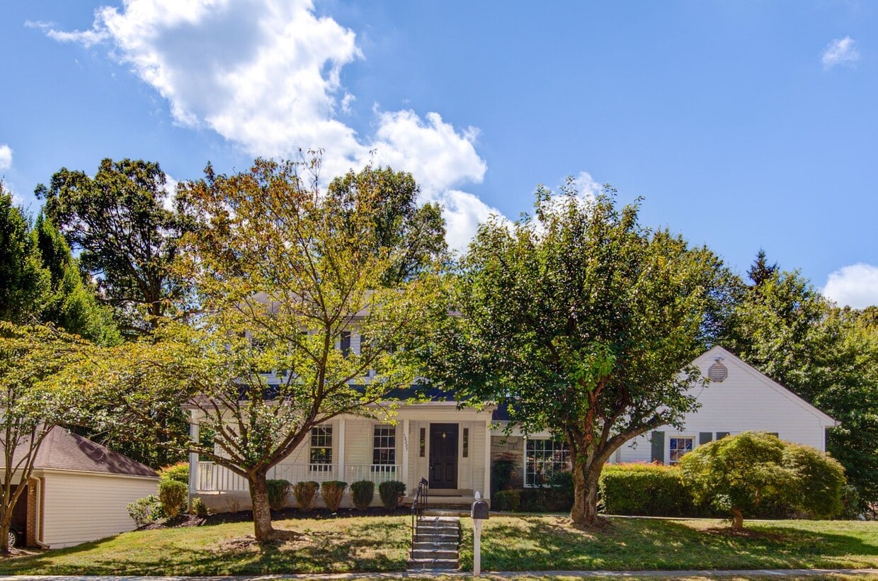 3 Bedroom 2.5 Bath SFH in Fairfax for Rent! - 3 Bedroom 2.5 Bath SFH in Fairfax for Rent!